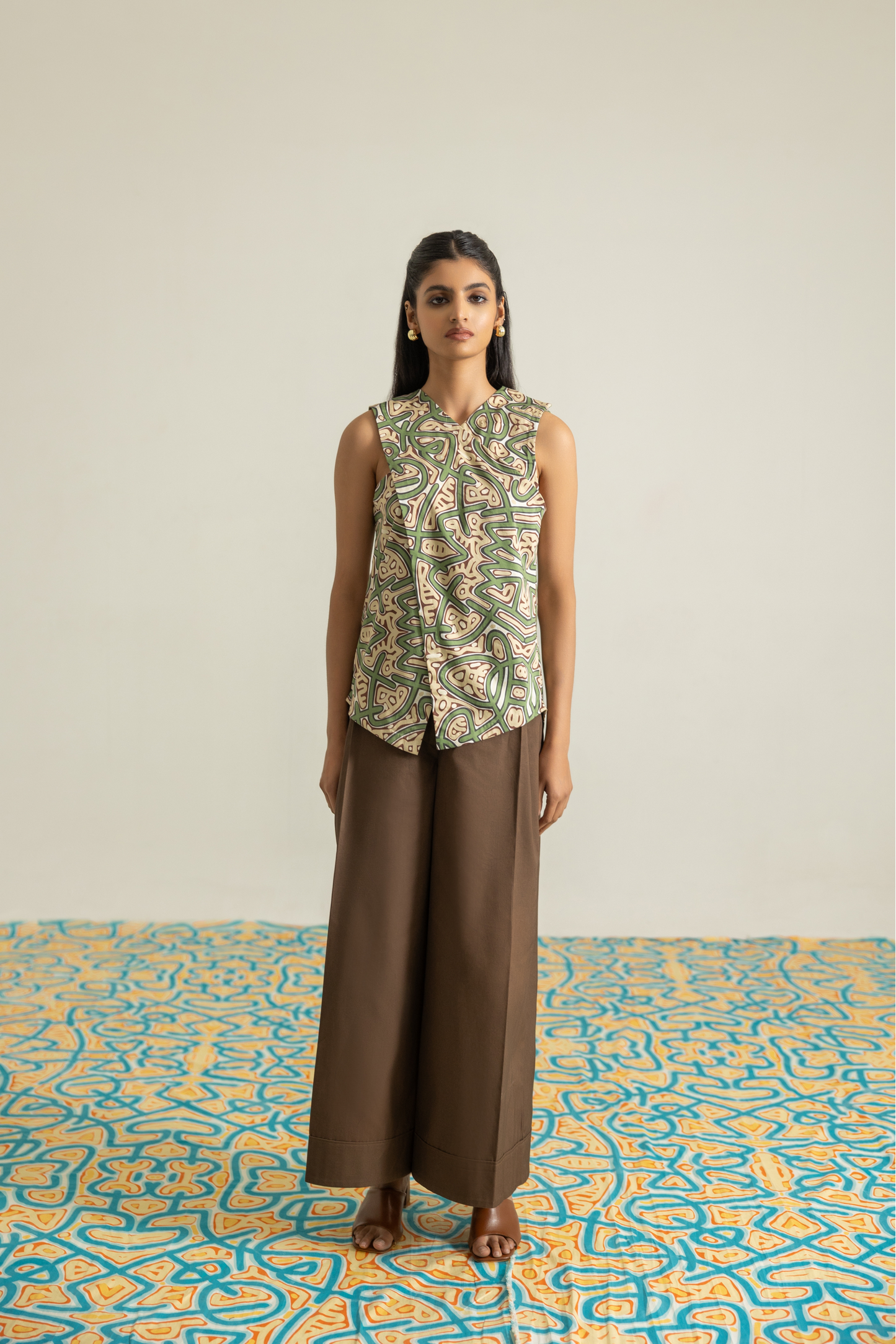 NOMAD TOP